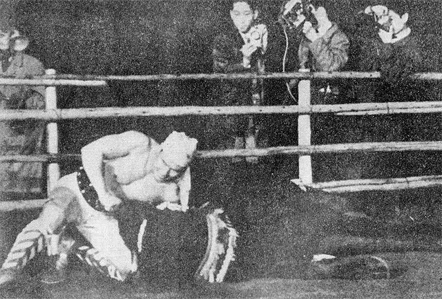 masutatsu oyama trening z bykiem