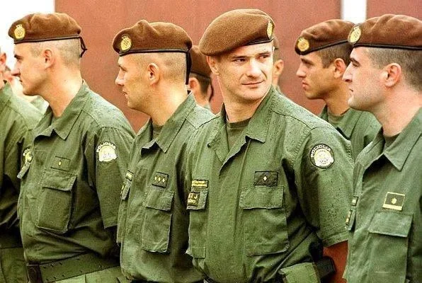 mirko cro cop jako policjant