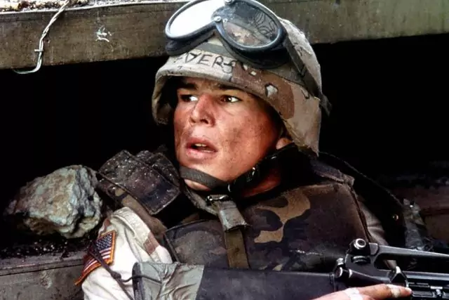 scena z filmu black hawk down