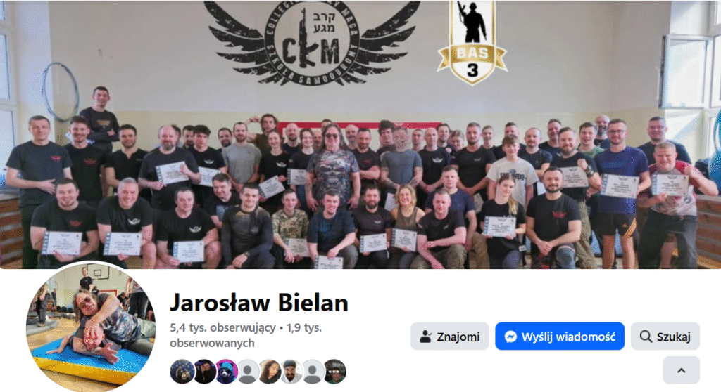 jarosław bielan z grupą studentów