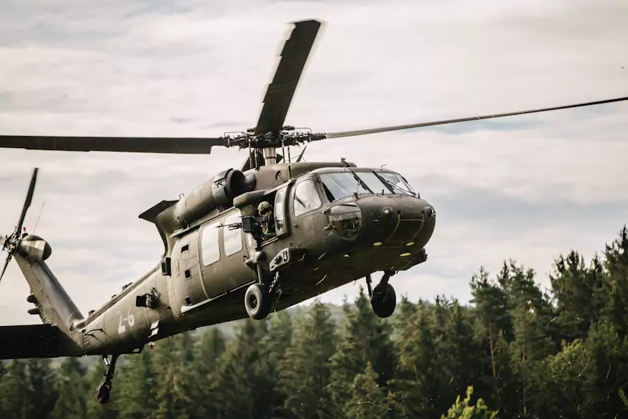 lądowanie black hawka