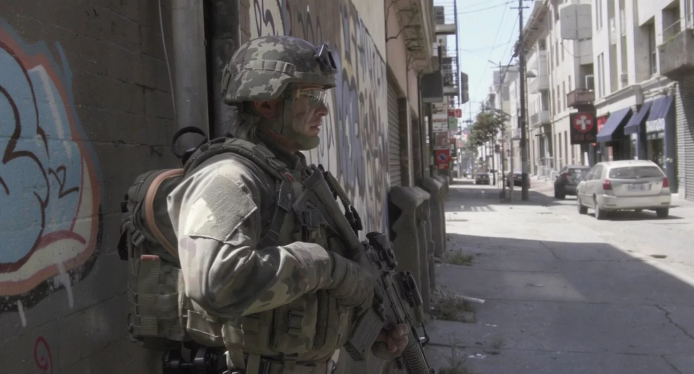 żołnierz w kamuflażu miejskim