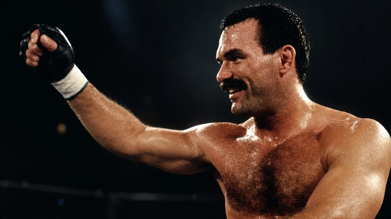 Don Frye „The Predator" – charakterystyczny wąs, spojrzenie drapieżnika, portret legendy wczesnego UFC